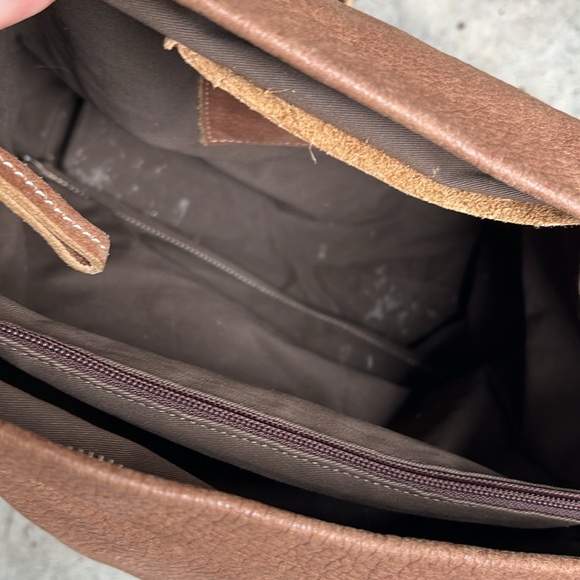 linea pelle leather purse - Picture 6 of 8